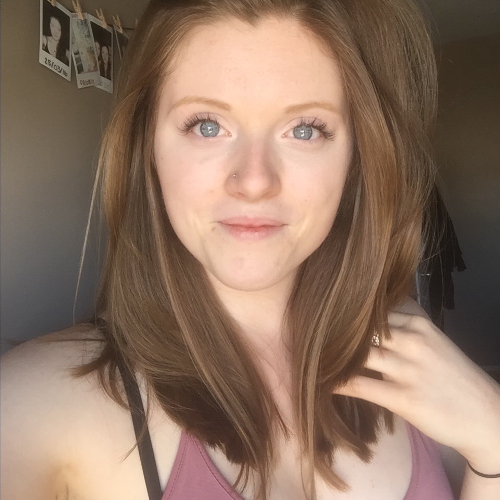 Meet your Posher, Emma